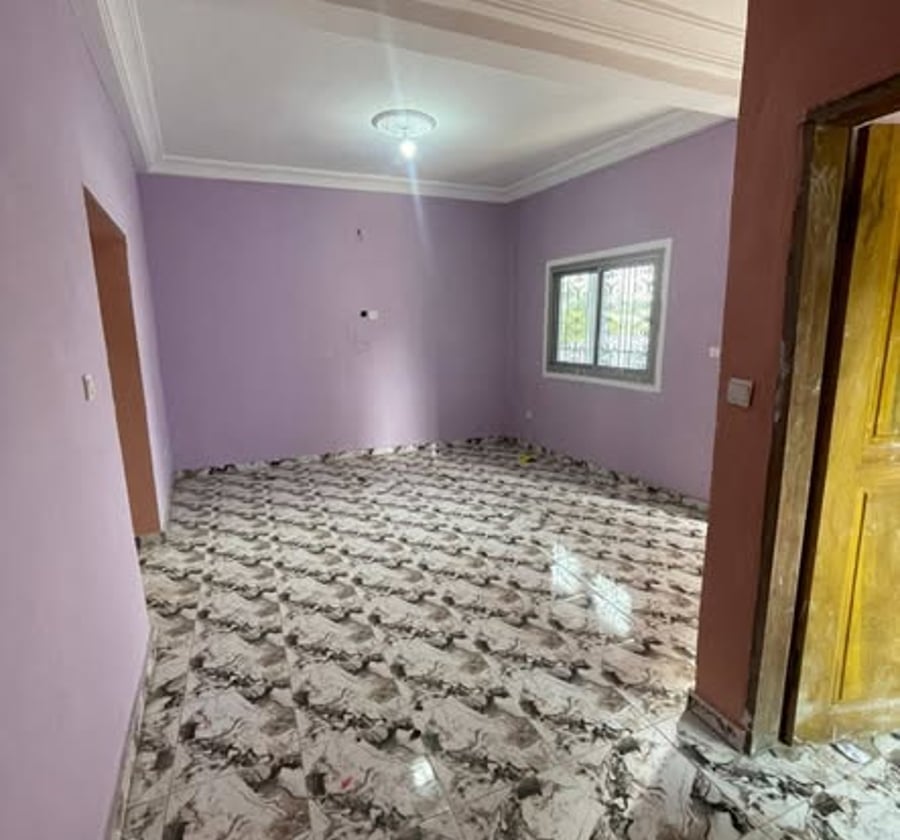 Studio à louer à PK 13, Douala