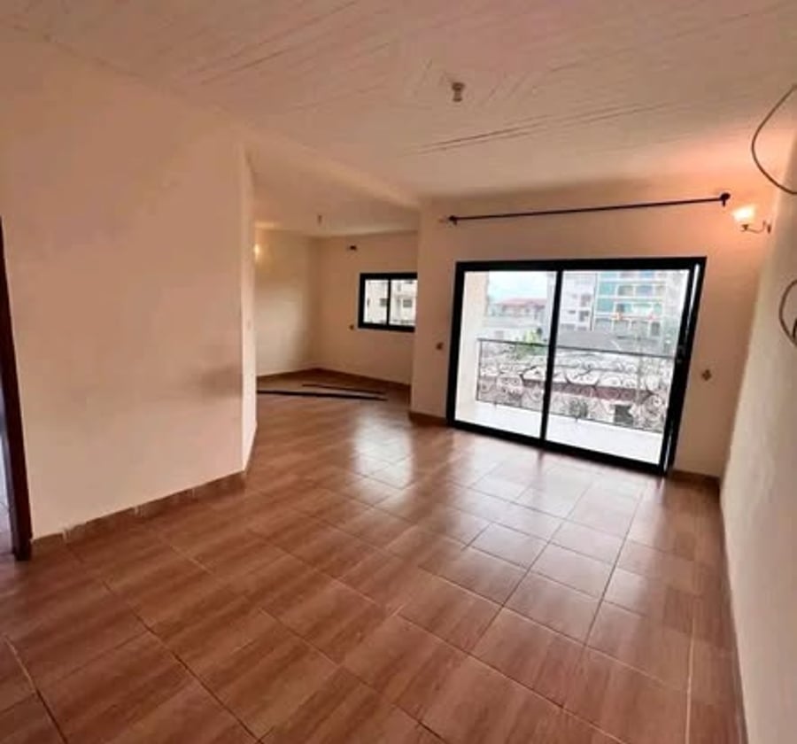 Appartement haut standing à louer Akwa Nord