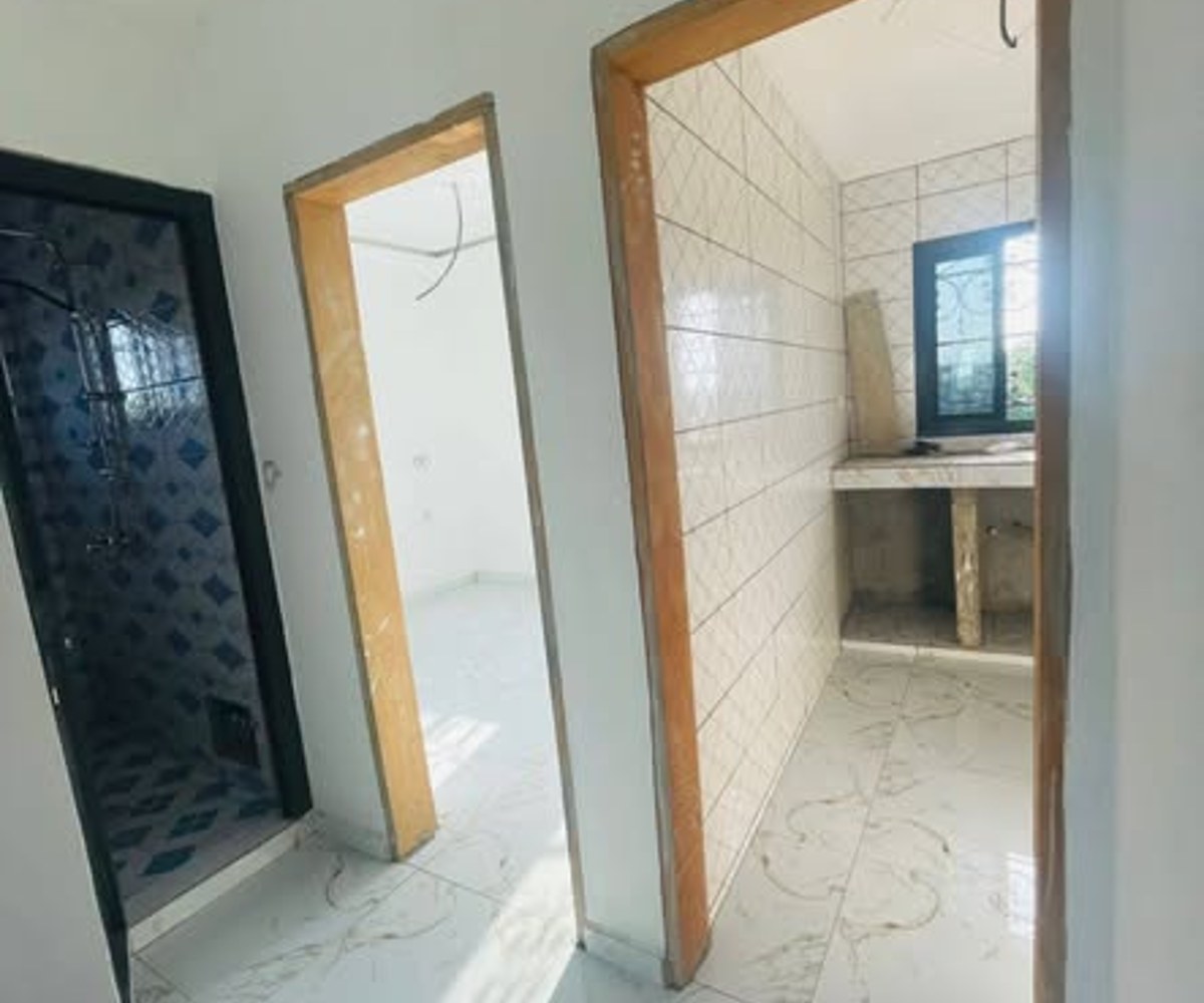 Studio neuf à louer à PK15