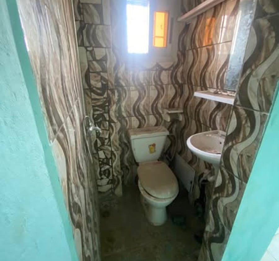Studio moderne à louer à PK 14, Douala