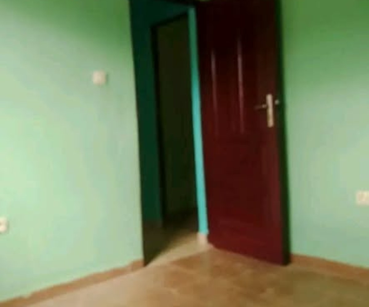 Appartement 2 chambres – Complexe BEAC, Douala