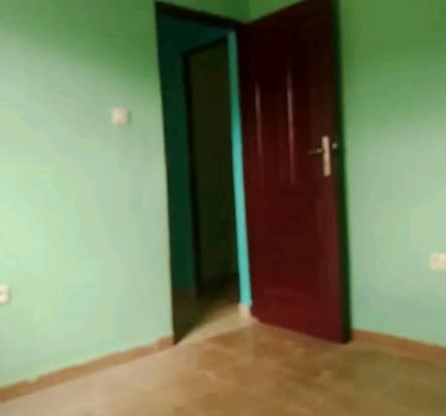 Appartement 2 chambres – Complexe BEAC, Douala