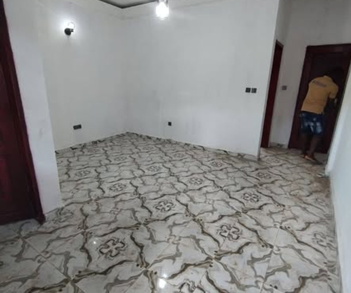 Studio haut standing à Nkoabang Pétou - Yaoundé