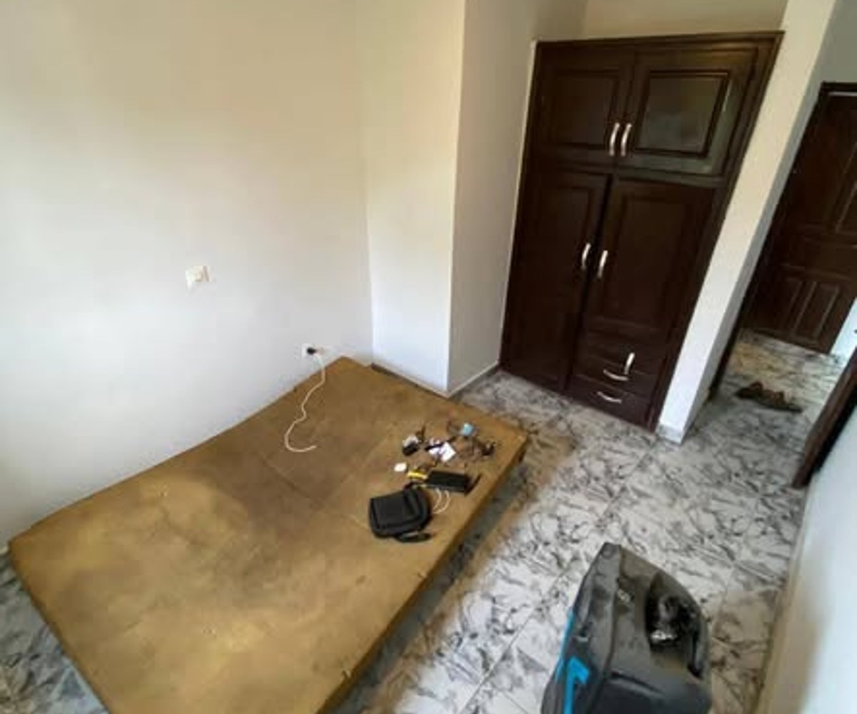 Studio moderne à Logbaba