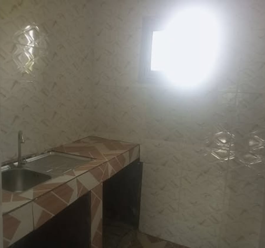Chambre moderne 3 pièces - Zaloum, Mfou