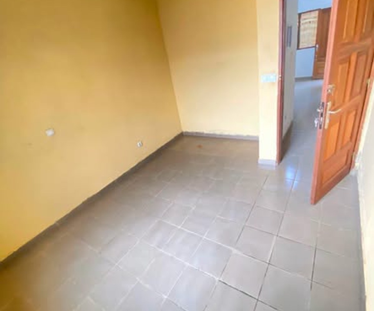 Appartement à louer à Nkolbisson - 2 chambres, 70 000 FCFA/mois
