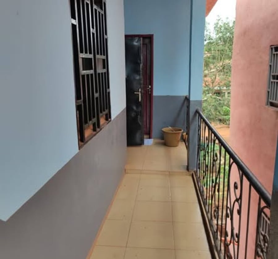 Vaste appartement moderne à louer Yaoundé Tradex Éleveur