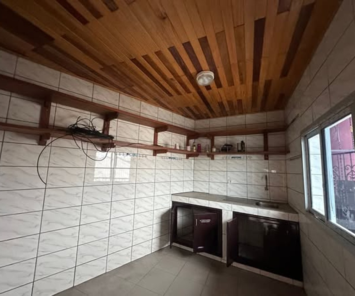 2 appartements à louer à Ndobo (BOCOM)