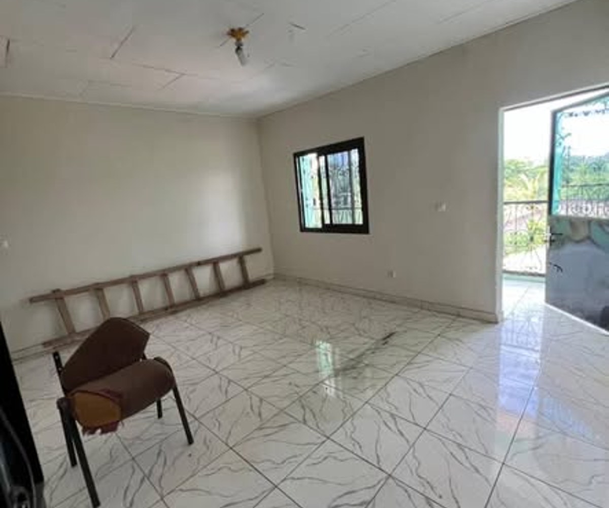 Appartement à louer à Fourgerol, Yaoundé