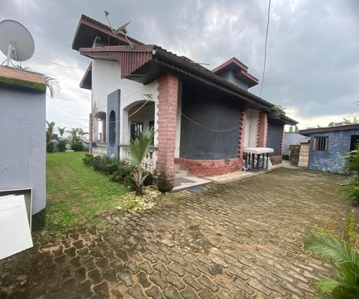 Duplex 5 chambres à Ndogbong