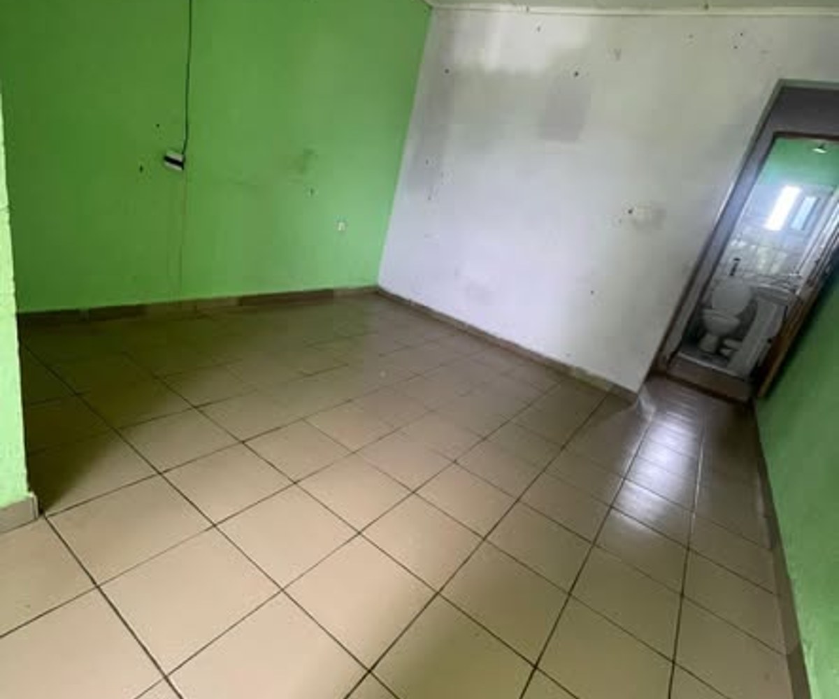 Studio moderne à Logbessou