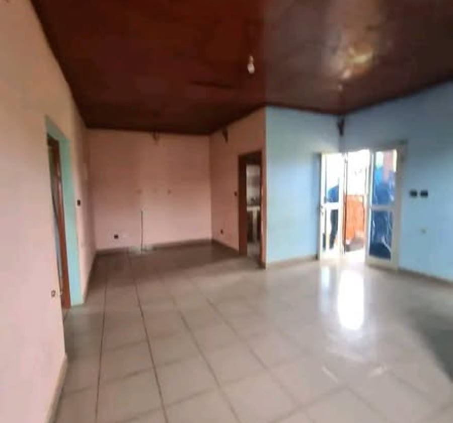 Appartement 2 chambres à louer à Awae Monti