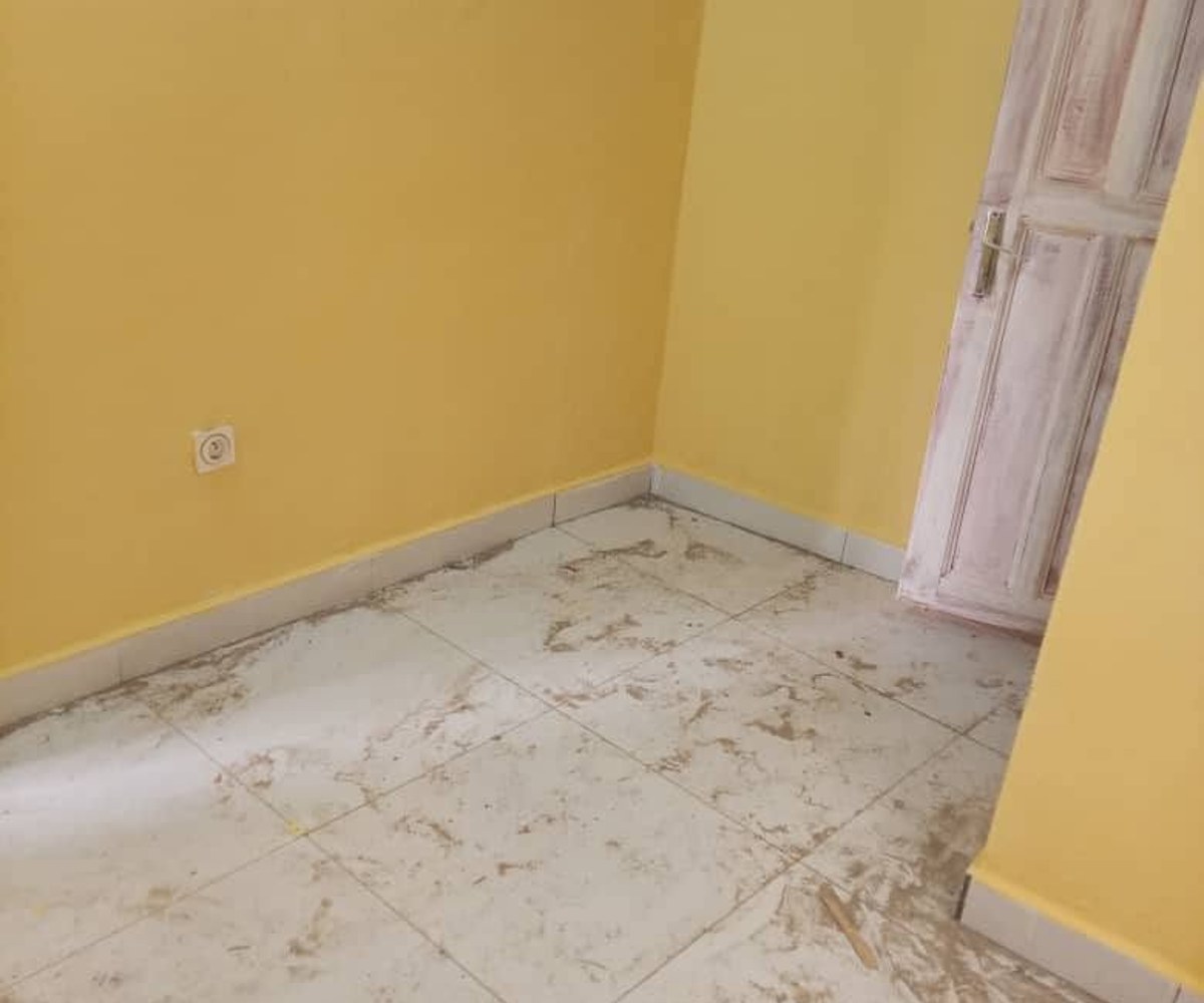 Chambre moderne à louer à PK8