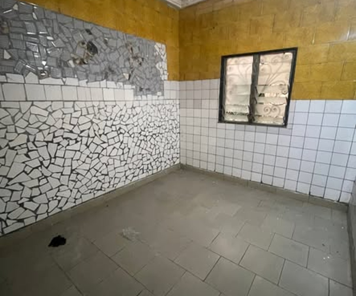 Studio moderne 4 pièces à PK12