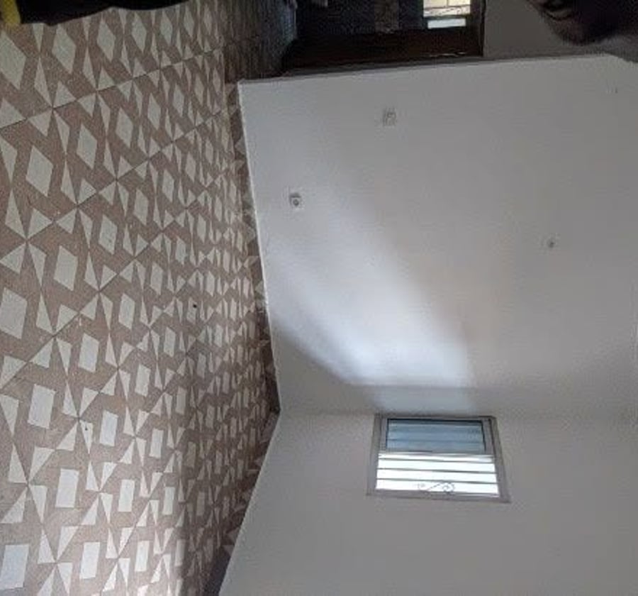 Studio moderne bon standing - Awaé escalier (Abang)