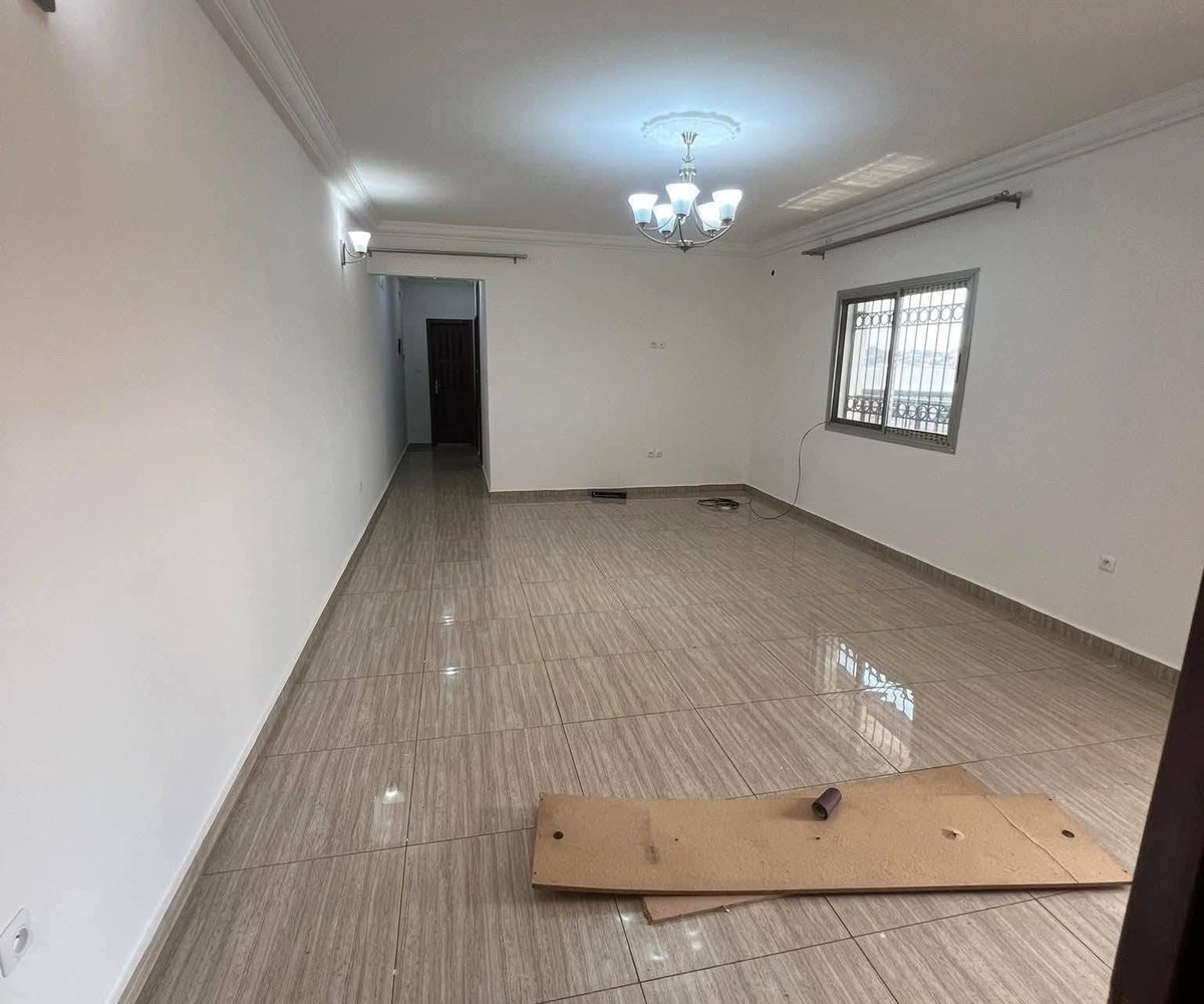 Appartement moderne à louer à Simbock