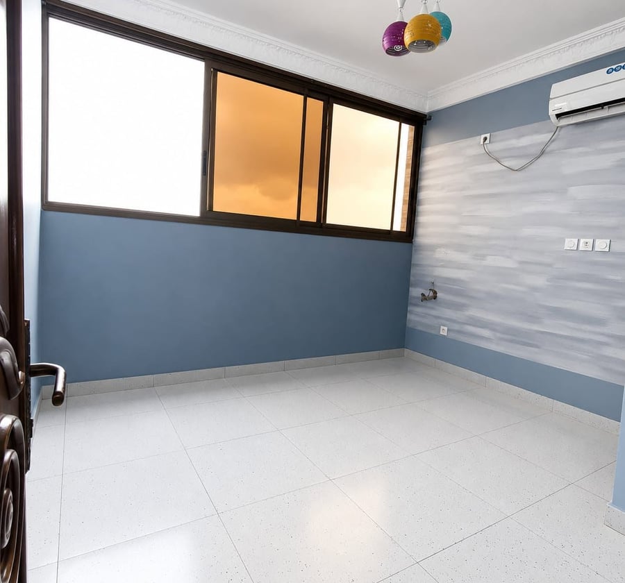 Studio staffé et climatisé à Makepe