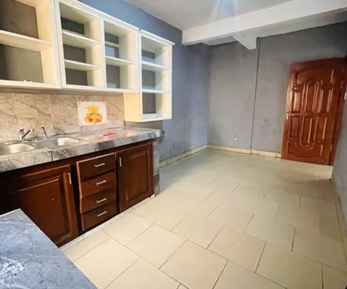 Appartement VIP 3 chambres à louer à Essos