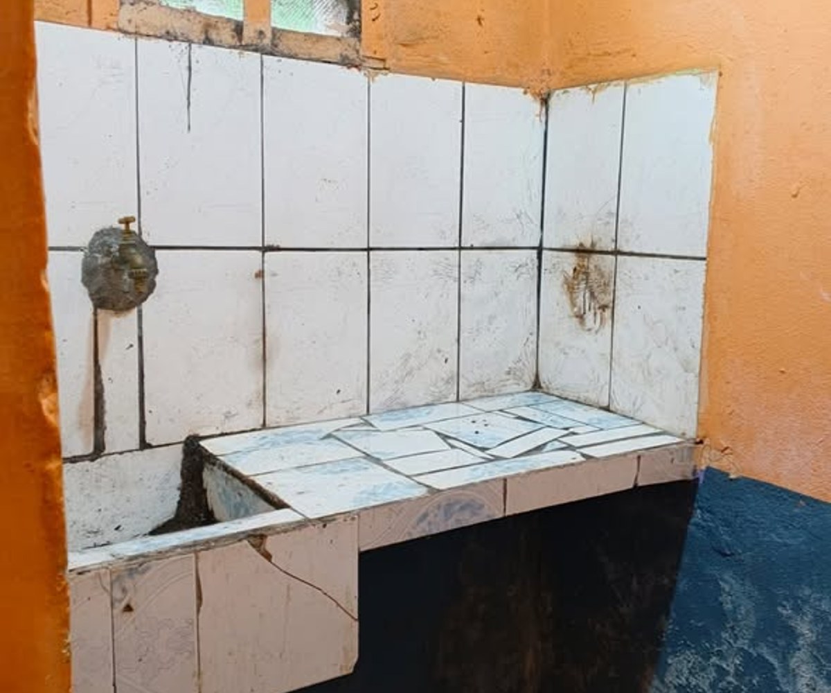 Chambre moderne à louer – Yaoundé École de police