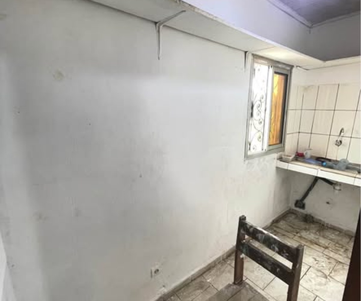 Appartement moderne à louer à Biyem-Assi Acacias