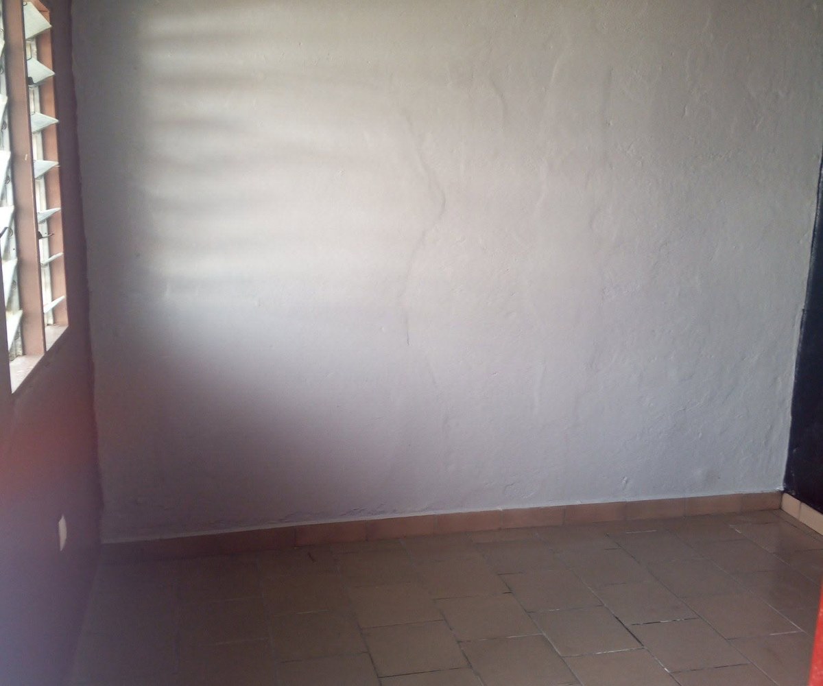 Studio à louer à Bépanda