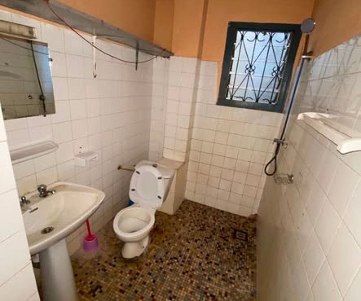 Appartement individuel 3 chambres à Titi Garage