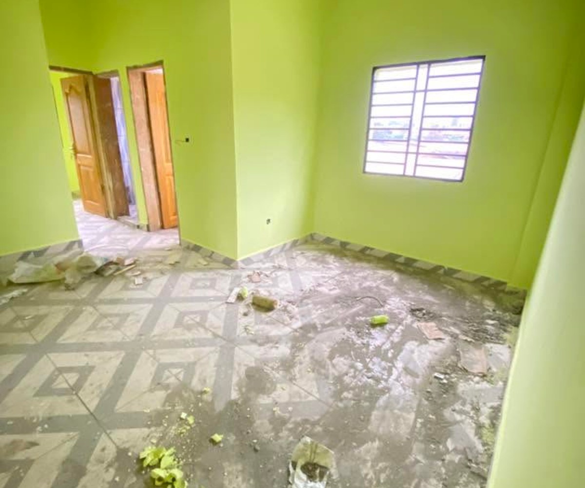 Studio moderne à louer à Biyem-Assi