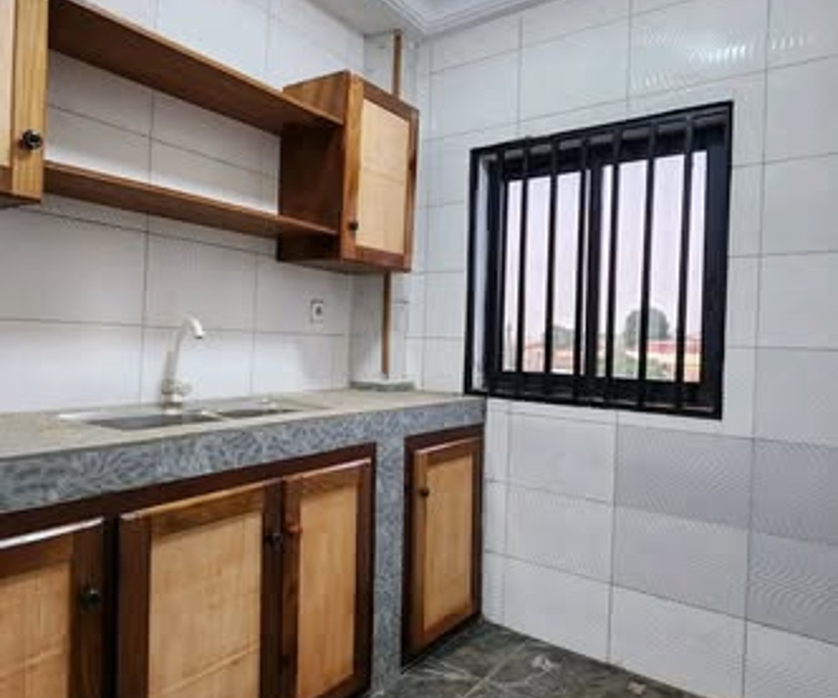Appartement 2 chambres à Etoudi