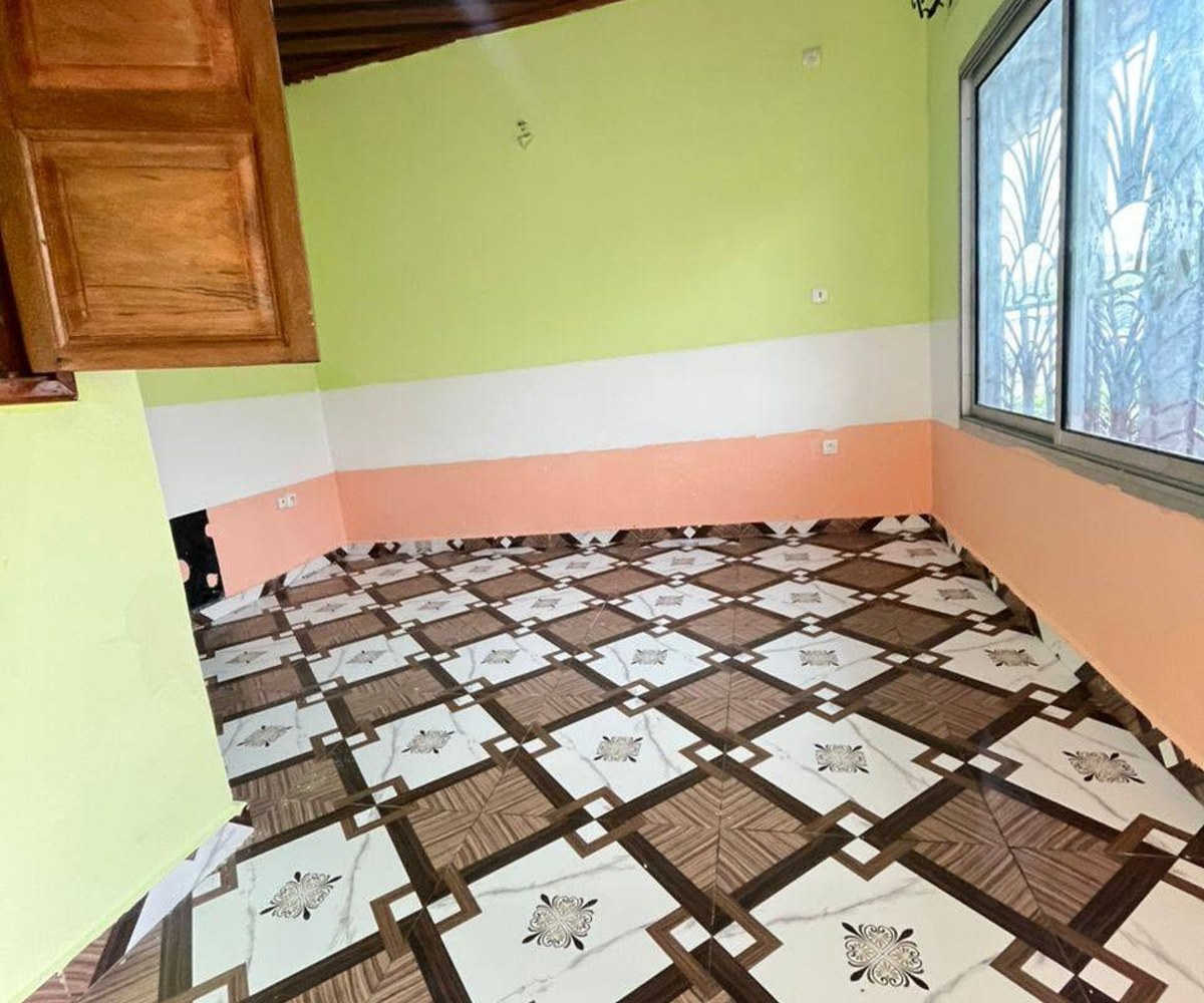 Studio moderne à louer PK 12