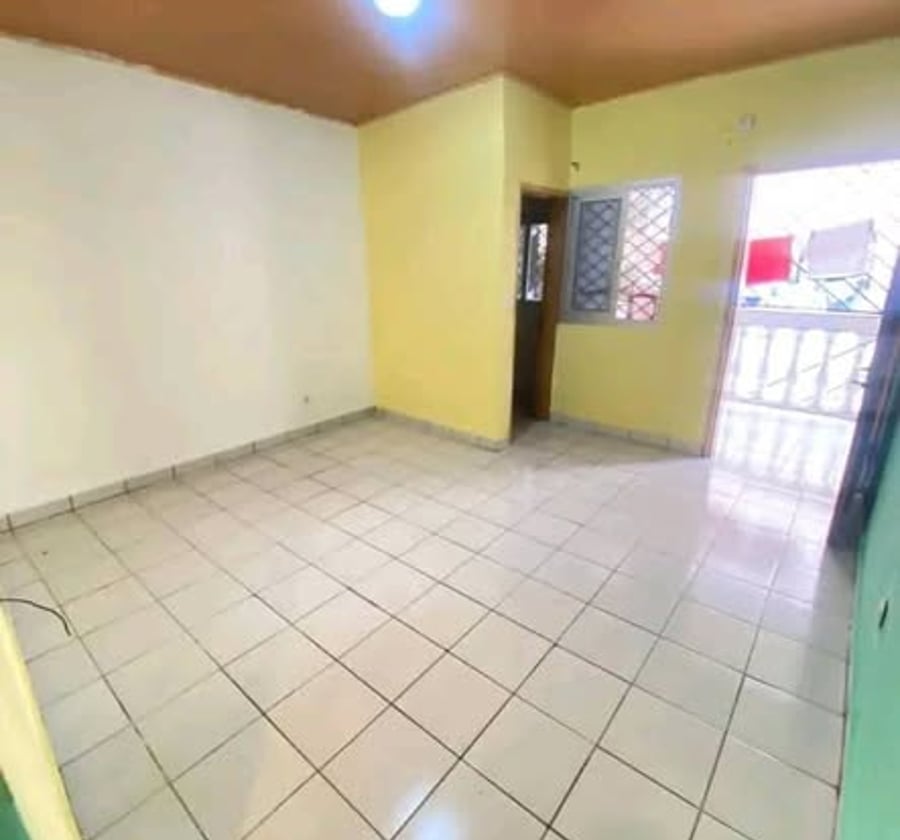 Studio bon standing à Makepe BM - 70 000 XAF/mois