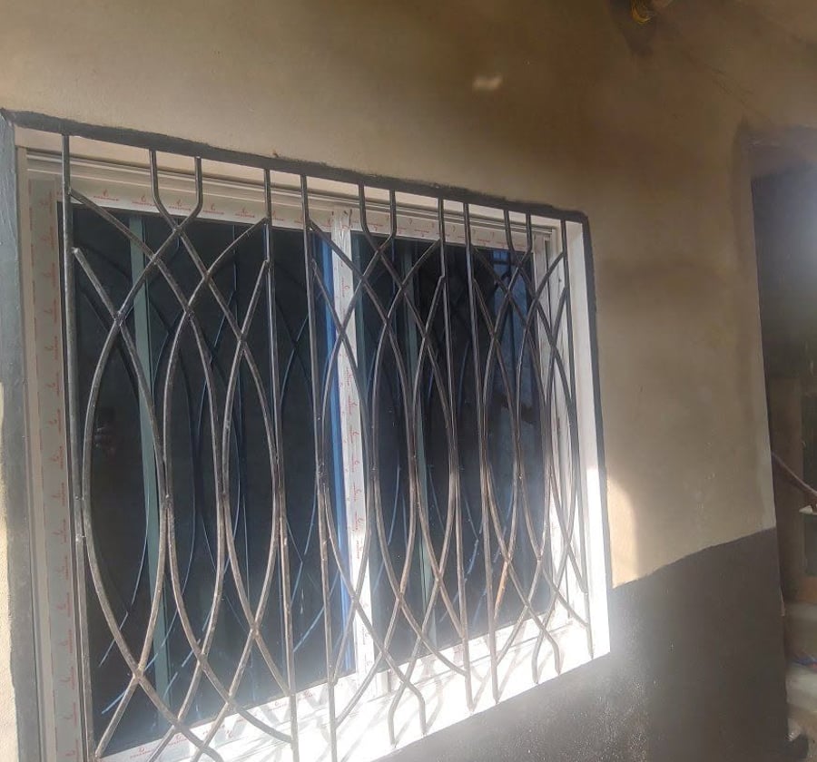 Chambre neuve moderne à Bonamoussadi - 50 000 FCFA/mois