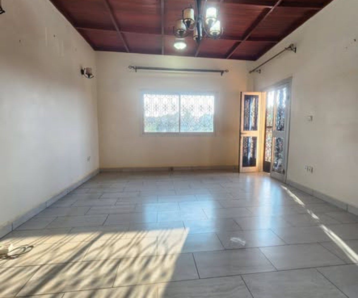 Appartement 2 chambres à louer à Nkolfoulou