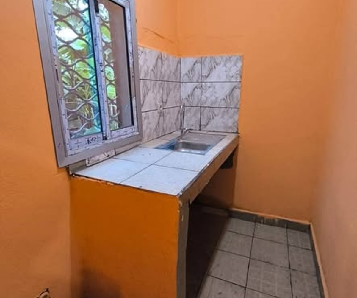 Studio moderne à Ndogbong