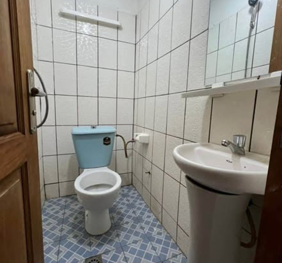 Studio moderne à Montée Jouvence - Yaoundé