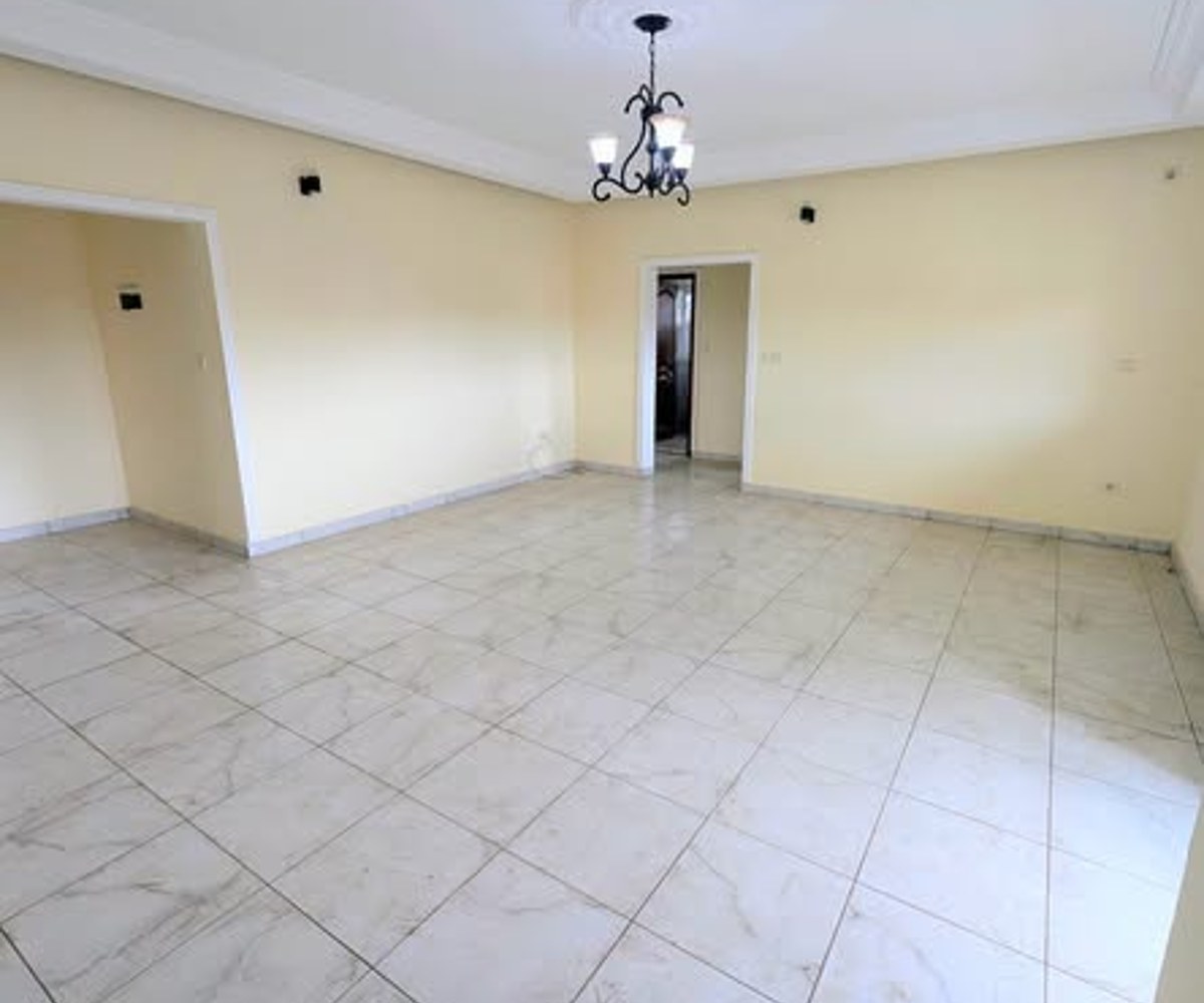 Appartement 3 chambres à louer - Santa Barbara, Douala