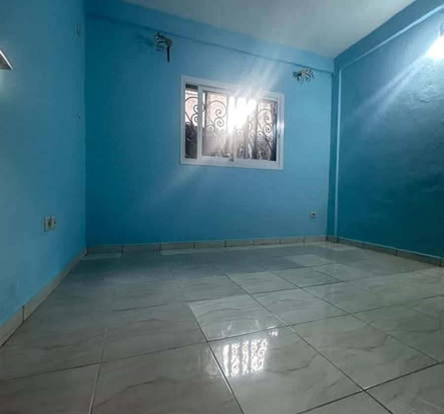 Appartement moderne 2 chambres - Japoma, Douala