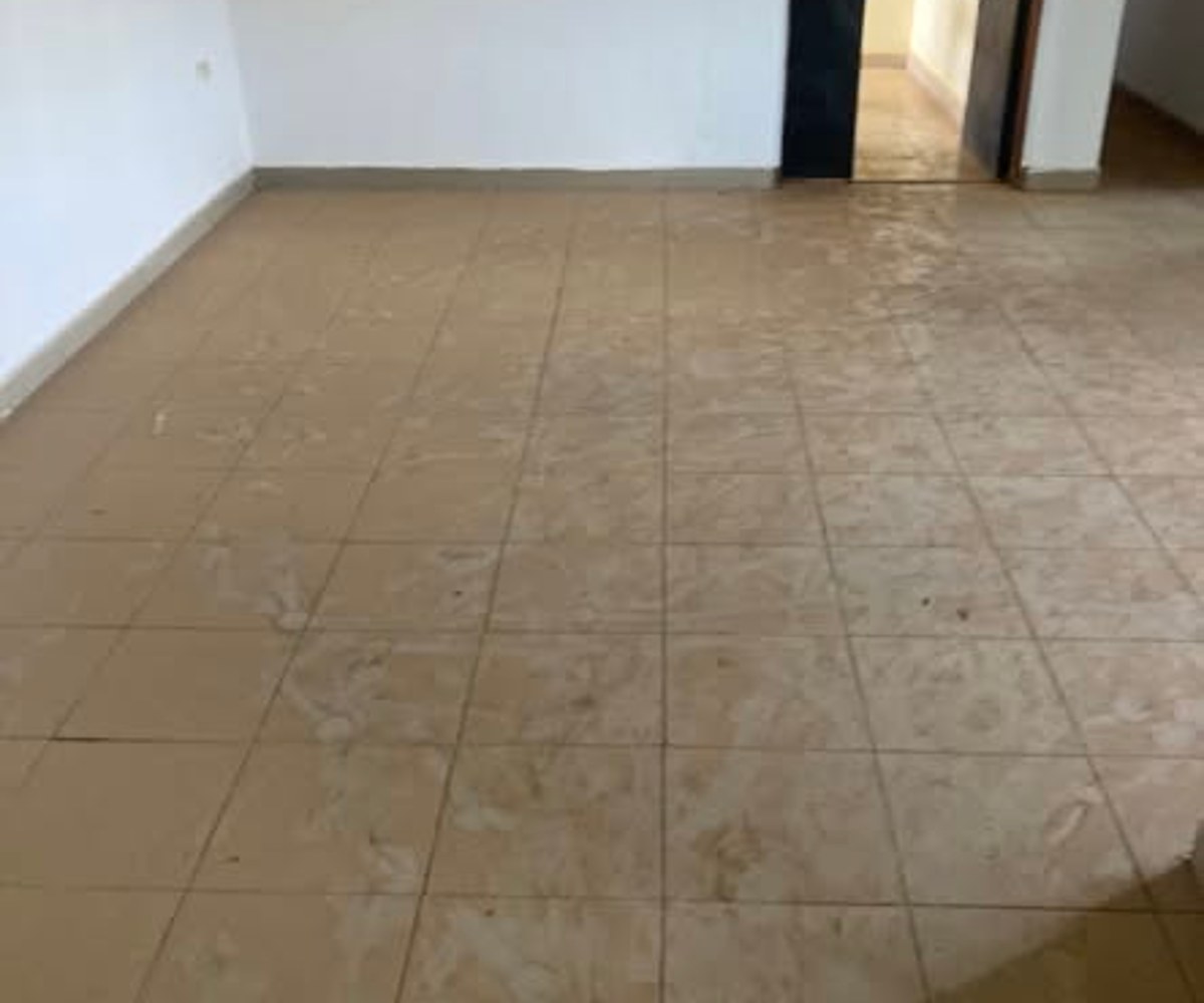Appartement 2 chambres à louer Olembé