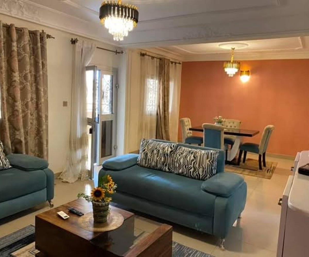Appartement meublé haut standing – 3 chambres – Damas Yaoundé