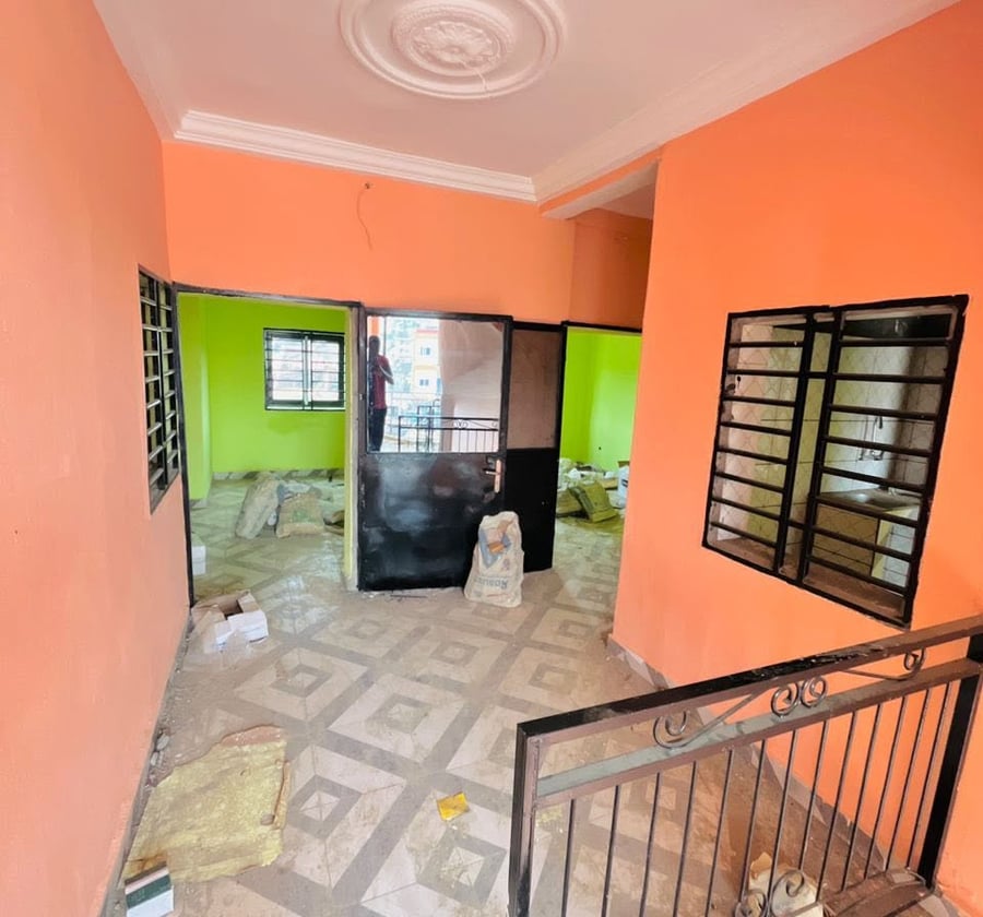 Studio moderne à louer à Biyem Assi
