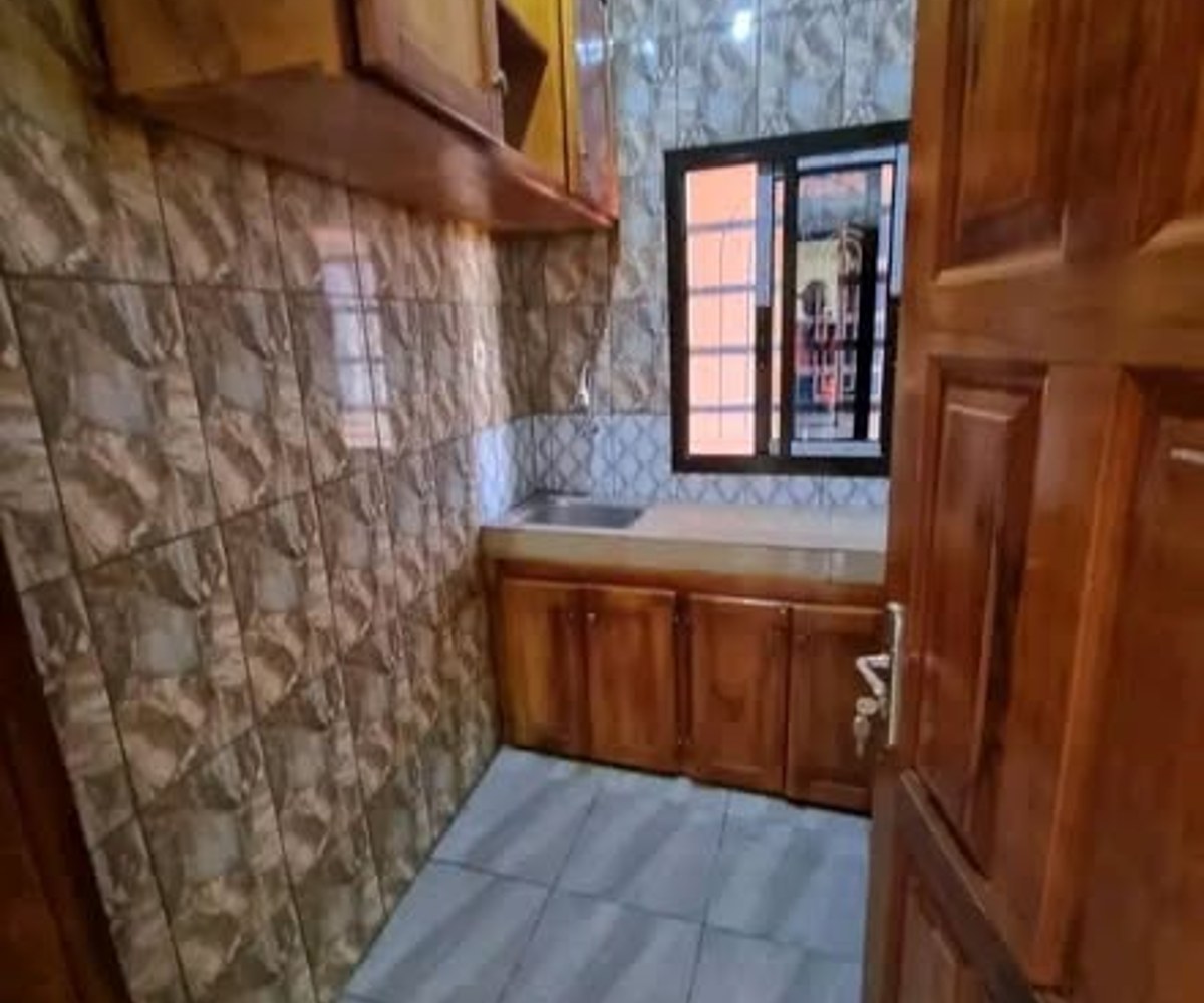 Studio moderne tout neuf à louer – Ngousso, Yaoundé