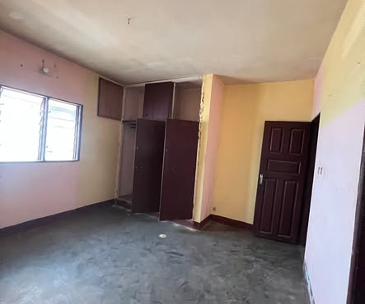 Appartement pour bureau à Ngousso - 3 chambres