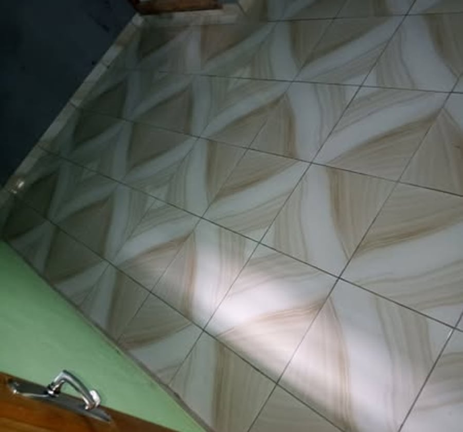 Chambre moderne à Village (Douala)