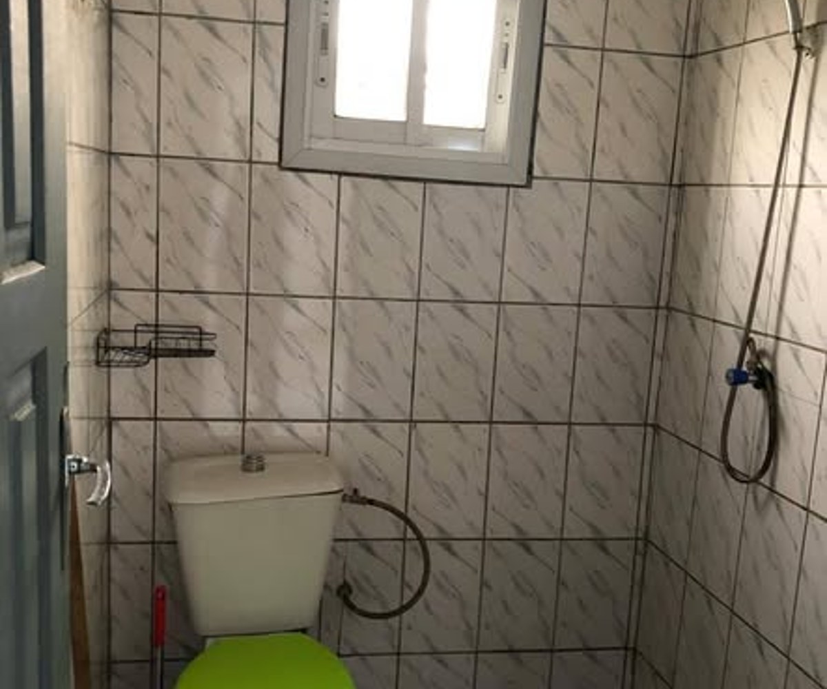 Studio moderne à louer à Logpom