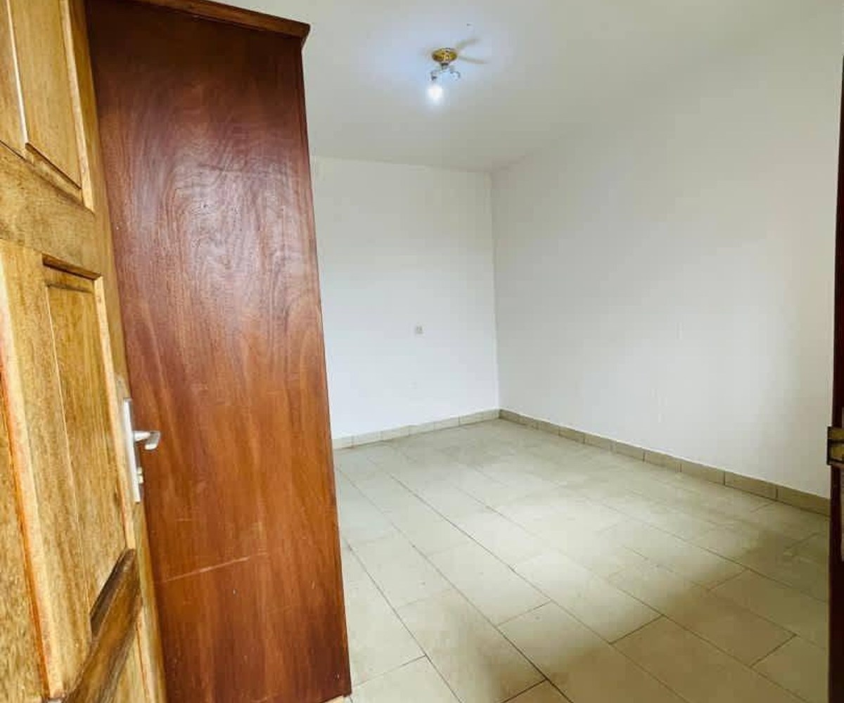 Chambre moderne à Ange Raphaël Stade cicam - 40 000 FCFA/mois