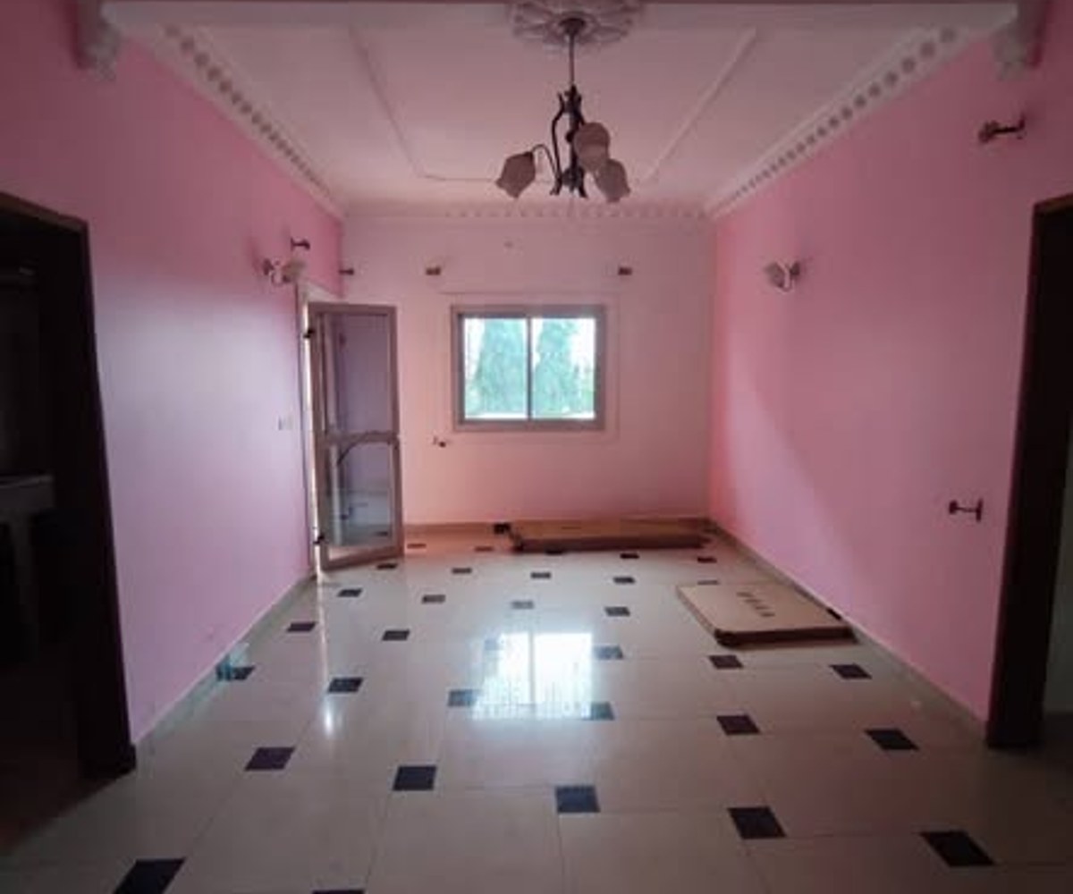 Appartement à louer à Ahala, Yaoundé