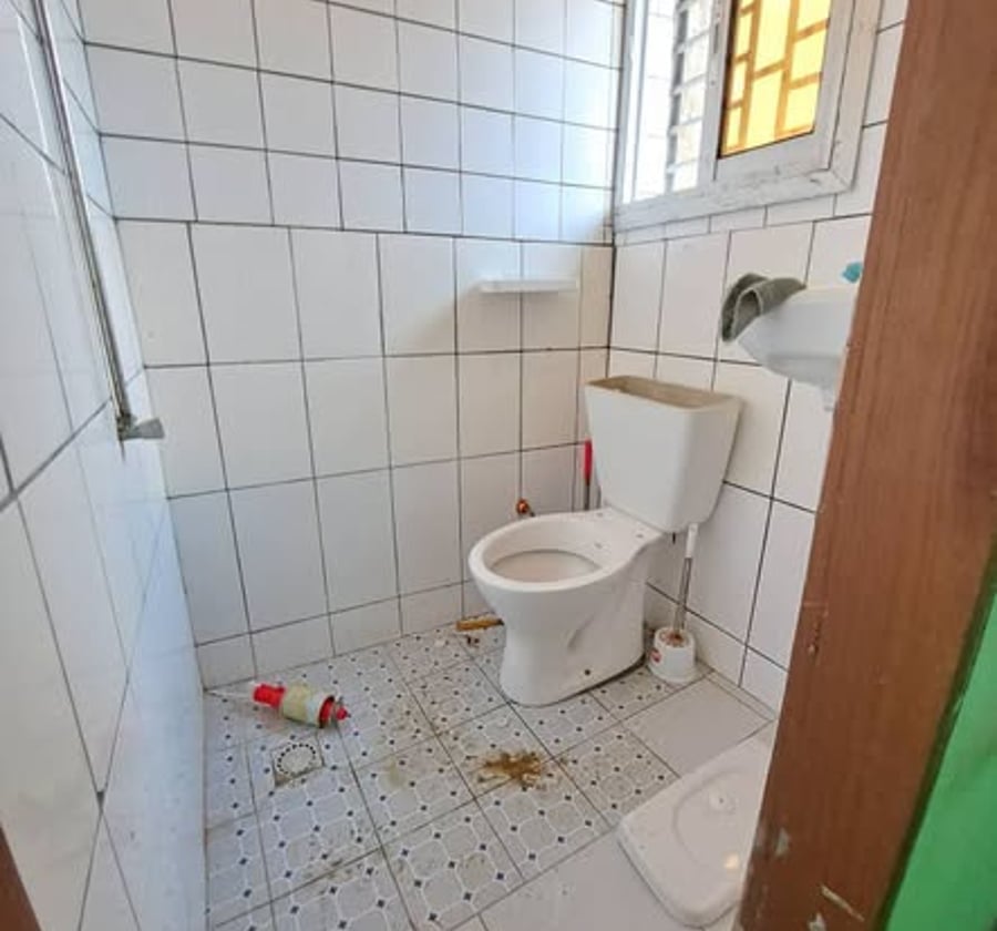 Chambre à louer à Logbessou