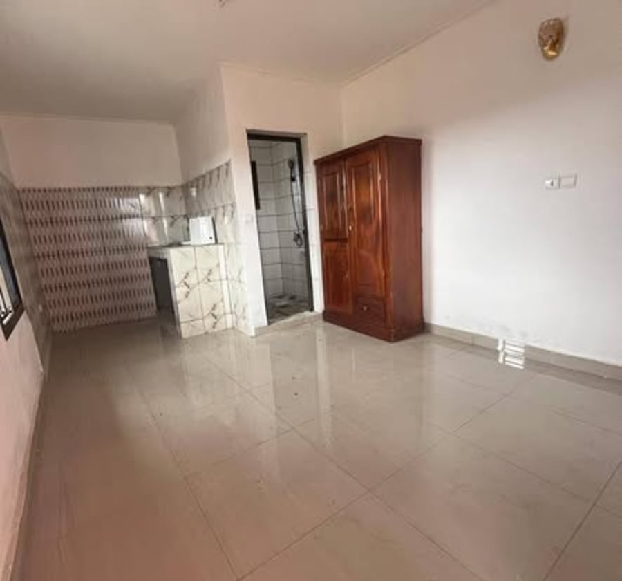 Chambre à louer à Logbessou
