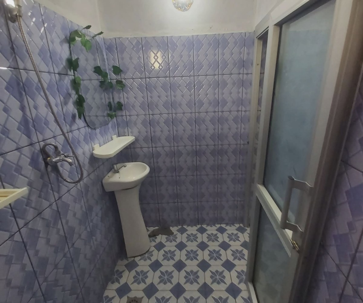 Chambre moderne à Biyem-Assi