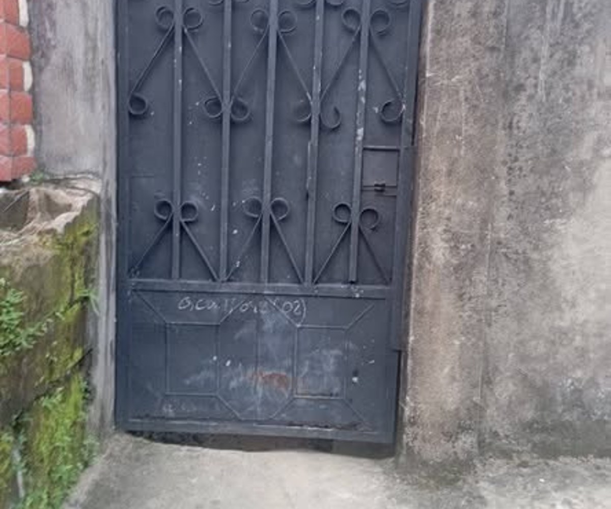 Chambre simple à louer - Beedi Chefferie, Douala