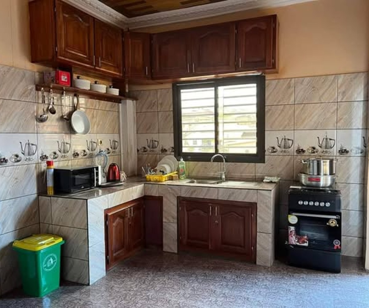 Appartement meublé haut standing – 3 chambres – Damas Yaoundé